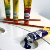Lot 5 tubes gouache 10 ml couleurs assorties - Image 2