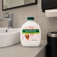 Recharge de savon liquide pour les mains Palmolive - 300 mL - Image 2