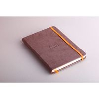 Rhodiarama carnet rigide A5 chocolat ligné avec élastique - Image 2