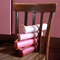 Trousse ronde nacarat simili cuir italien 5x21,5 cm - Image 6