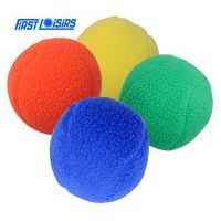 Lot de 4 balles en tissu polaire dia 7.5cm - Image principale
