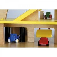 Station garage - Image 2