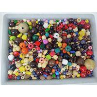 Boîte 220 g perles bois, formes et couleurs assorties thumbnail image 2