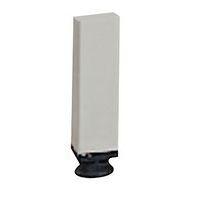 Lot de 4 pieds pour armoire casiers non visitable Gamma - Manutan Expert - Image principale