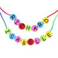 Perles en mousse EVA lettres multicolore x500 + lacet - Image 2