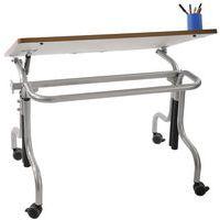 Catégorie Table pour PMR