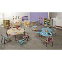 Table Lili trapèze, plateau couleur, piétement bois hêtre - Image 2