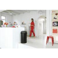 Poubelle Soft-Touch 60L mat / noir thumbnail image 5