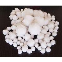 Sachet 100 pompons blancs tailles assorties Ø 10 à 45 mm
