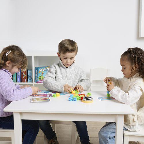 Illustration de : Clickies - Miniland