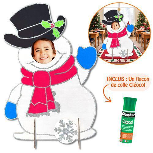 Illustration de : Photobooth Bonhomme de Neige en carton à décorer 1,12 m - Cléopâtre