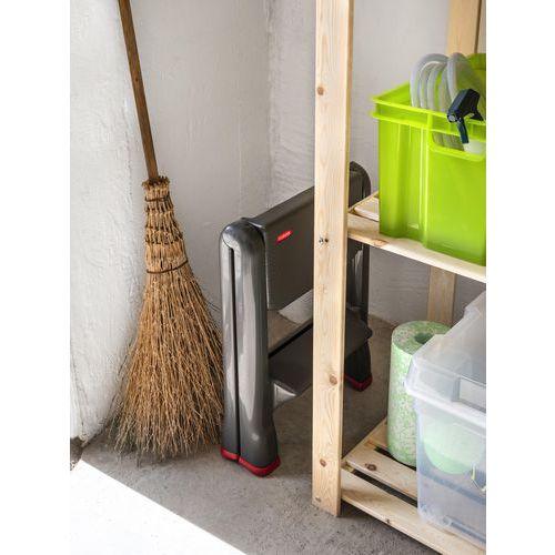 Illustration de : Marchepied pliant