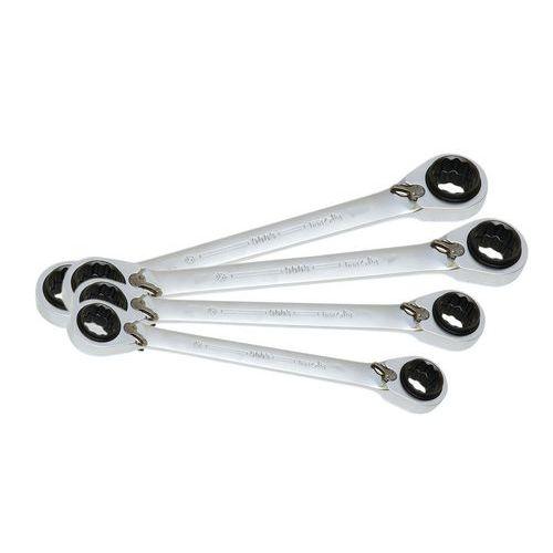 Illustration de : Jeu de clés à cliquet 4x4