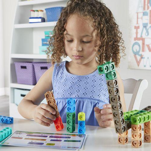 Illustration de : Lot 100 cubes MathLink dinosaures + 15 cartes - Learning ressources