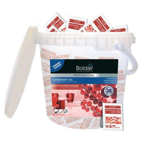 Illustration de : Détergent désinfectant sol et surface Boldair surodorant 3 D  fruits rouges - 50 doses
