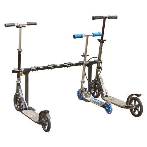 Illustration de : Râtelier range trottinette sur pieds ou mural - 6 places