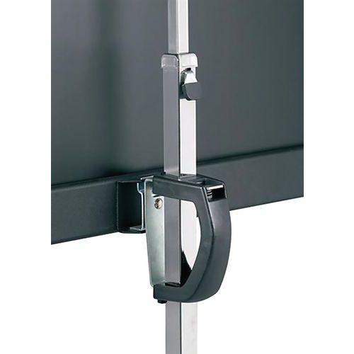 Illustration de : Ecran projection portable Cross Screen - Oray