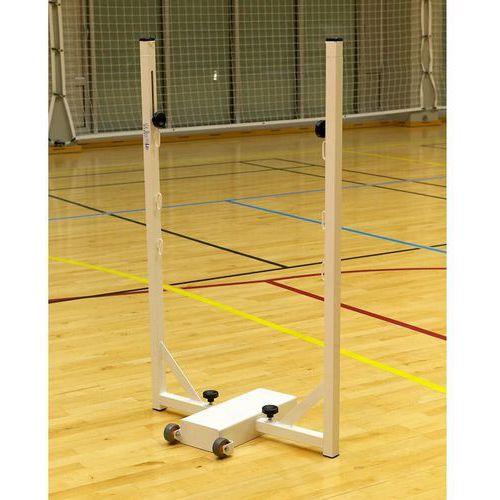 Illustration de : Poteau de badminton central double - compétition