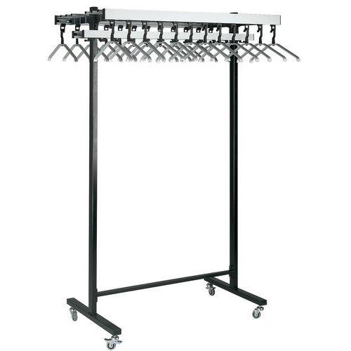 Illustration de : Portant - Largeur 83 et 120 cm - 15 et 46 vêtements  - Gardelux