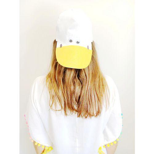 Illustration de : Lot de 10 casquettes enfant en coton à personnaliser