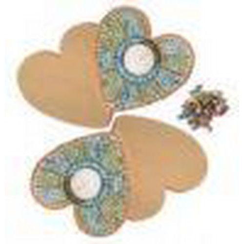 Illustration de : Atelier créatif de mosaïques - bougeoir