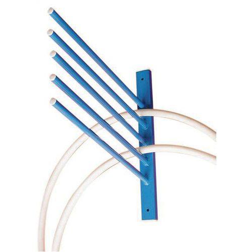 Illustration de : Ratelier mural pour 100 cerceaux