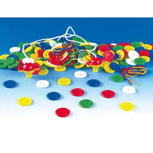 Illustration de : Les boutons à lacer - Educo