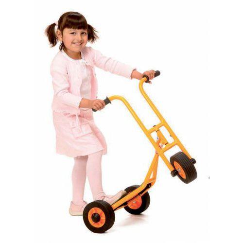 Illustration de : Trottinette 3 roues - RaboTricycles