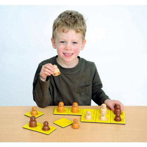 Illustration de : Personnages multi-ethniques - Polydron