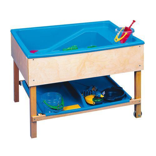 Illustration de : Table de sable et d'eau - base seulement - Educo