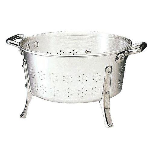 Illustration de : Passoire à pieds en aluminium