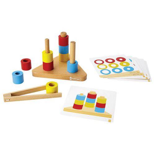 Illustration de : Jeux d'exploration tricolor - Nathan