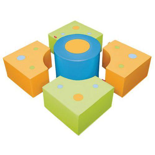 Illustration de : Coin d'activités créatives