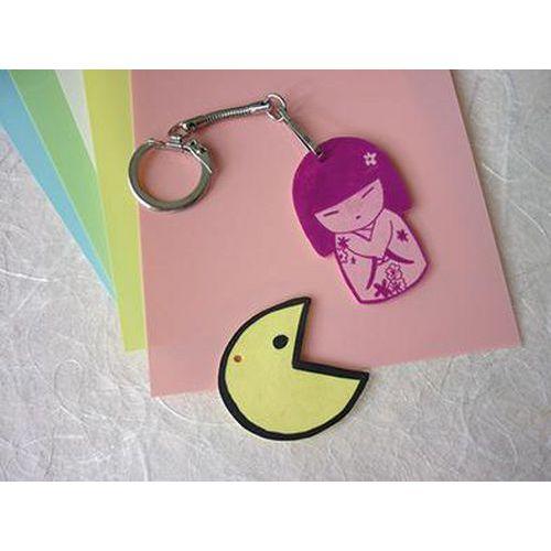 Illustration de : Etui 5 feuilles plastique dingue pastel 20 x 26 cm - Graine créative