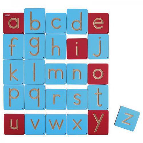 Illustration de : Pistes graphiques les lettres en script - Nathan