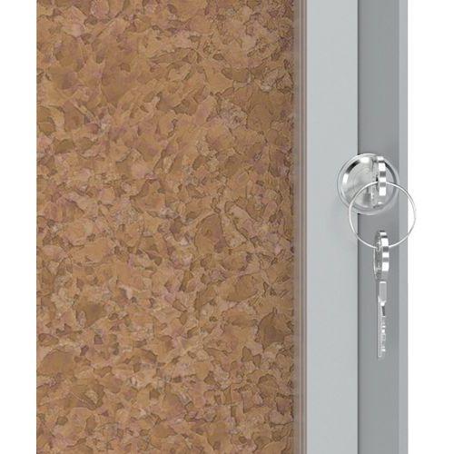 Illustration de : Vitrine d'intérieur Nobo à fond en liège 4 x A4