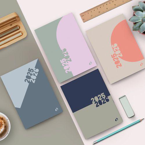 Illustration de : Agenda journalier welcome rond 12x17 12mois d'août à juillet-Quo Vadis