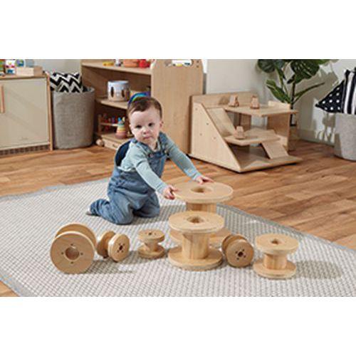 Illustration de : Rouleaux en bois - Lot de 8 - Jeu libre et éducatif - Hope Education