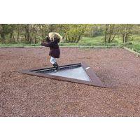 Le Trampoline triangulaire Huck thumbnail image