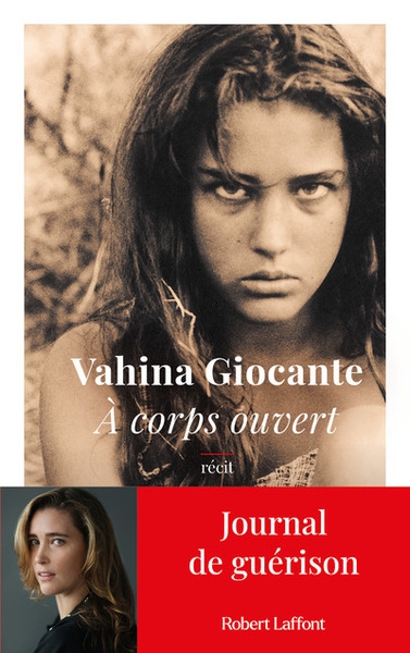 A corps ouvert - Image principale
