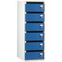 Armoire à courrier avec casiers