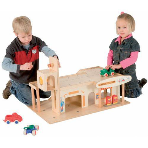 Illustration de : Mega garage en bois - Educo