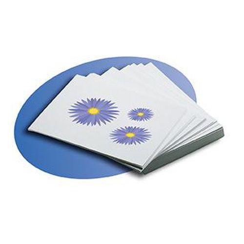 Illustration de : Paquet 250 feuilles de dessin blanc 24 x 32 120 g