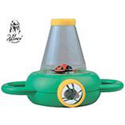 Illustration de : La loupe d'observation