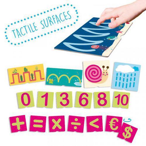 Illustration de : Fiches tactiles sur les numéros et pré-écriture - Akros