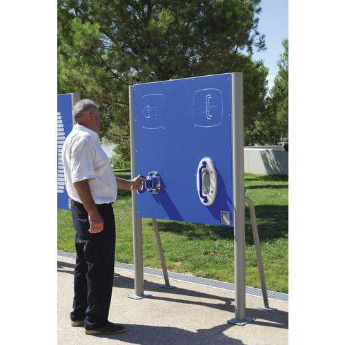 Illustration de : Panneau rotation poignet exercice poings