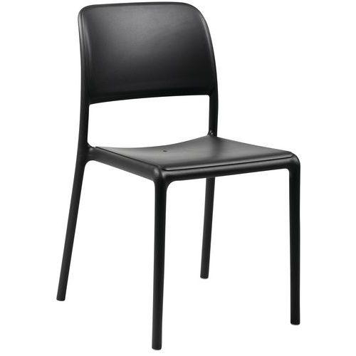 Illustration de : Chaise empilable Riva - Stamp