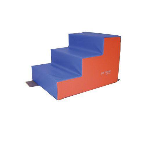 Illustration de : Escalier 3 marches - Sarneige Enfance