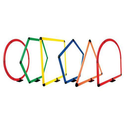 Illustration de : Parcours d'obstacles de 6 formes en mousse