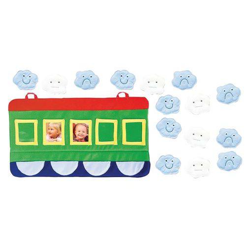 Locomotive avec nuages d'humour thumbnail image 1